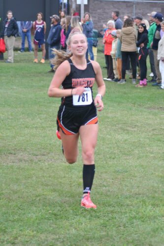 Jets boys, Gremlins girls win at Bulldog Invite
